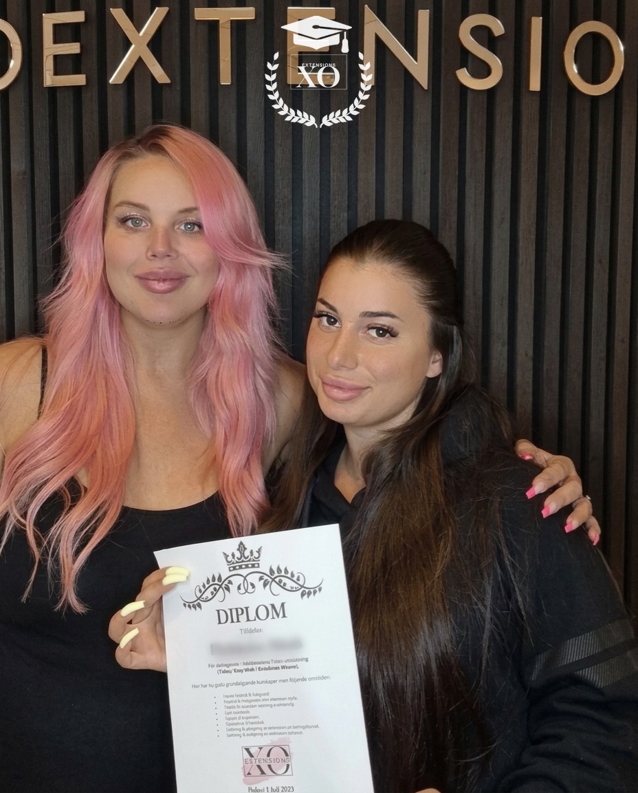 Elev diplomerad i träns, easy weft och braidless weave hos XoExtensions